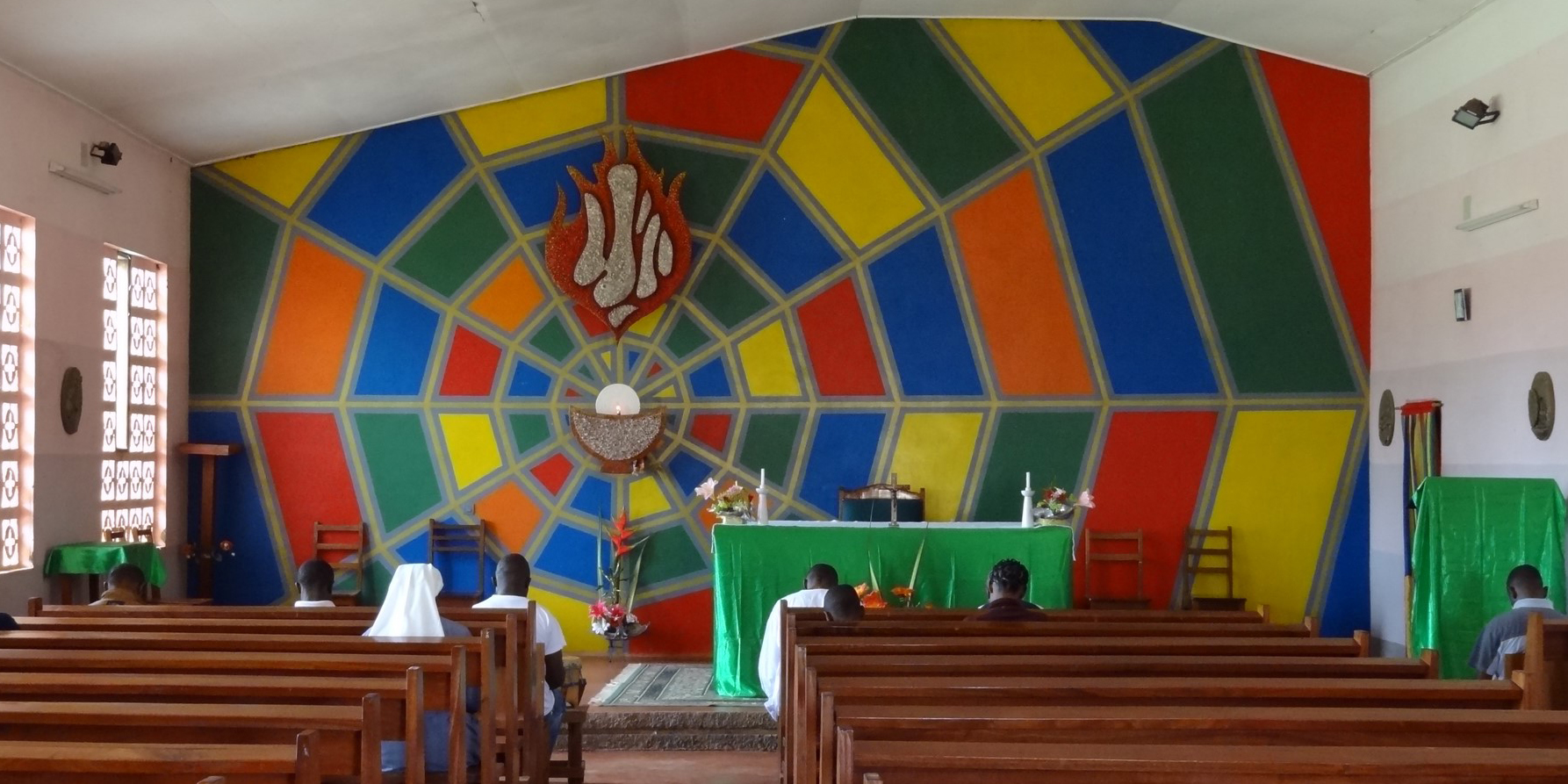 Chapelle du noviciat de Mbalmayo (Cameroun)